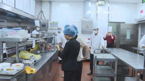 瓊海食品安全專項(xiàng)檢查行動(dòng)，護(hù)航中加經(jīng)貿(mào)合作論壇順利召開(kāi)